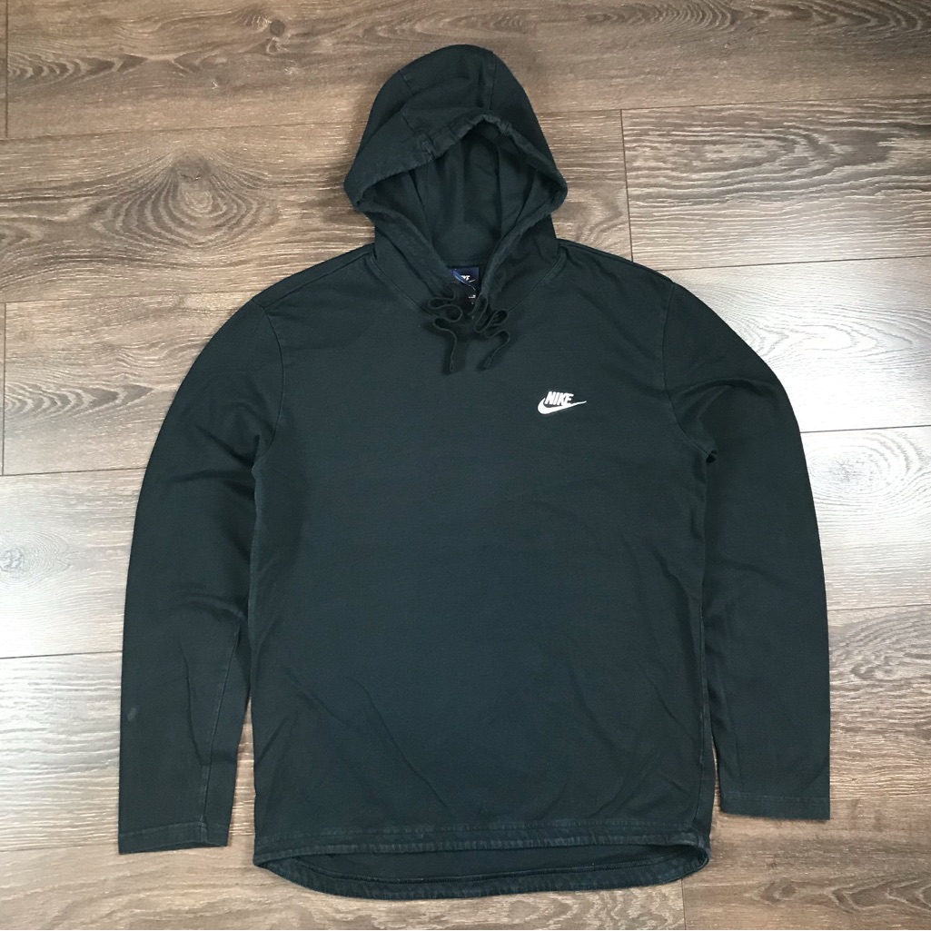Nike Sportswear Athletic Hoodie Men’s Lightweight Black Hooded Sweatshirt Size M